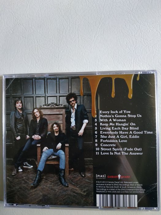 The Darkness - Hot Cakes424445476477358081