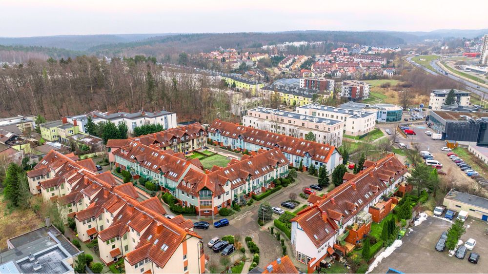 Przestronne mieszkanie 4 pokoje 86m z ogórdkiem