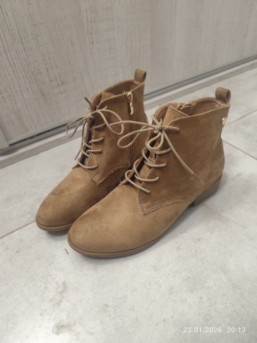 Buty botki damskie 38 nowe bez metki