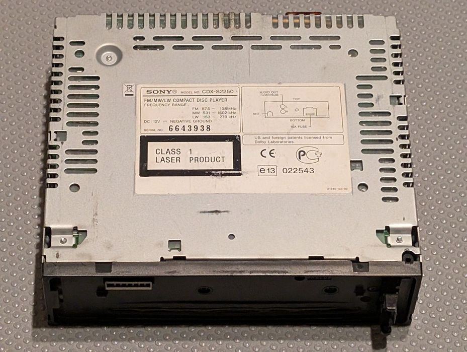 Radio samochodowe SONY CDX-S2250S CD mp3