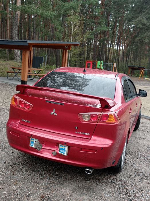 Продам mitsubishi lancer