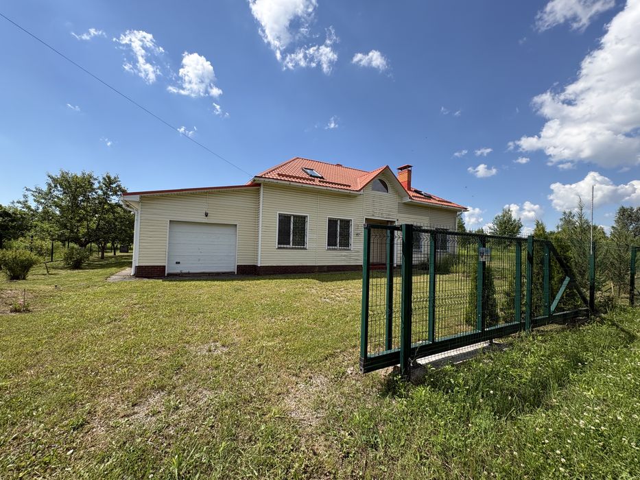Великий будинок з фруктовим садом 14 соток біля Києва!
