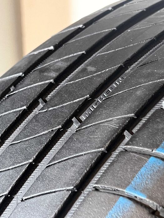 Pneus Michelin e-Primacy (EV) - 195/60/18 - Muito Bons