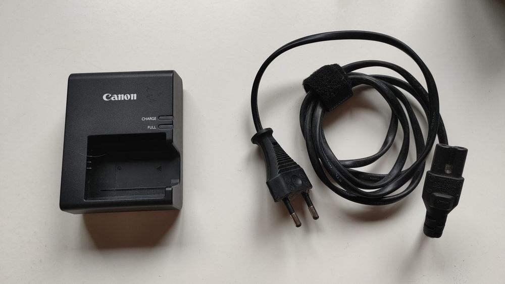 Câmara Canon EOS 1200D