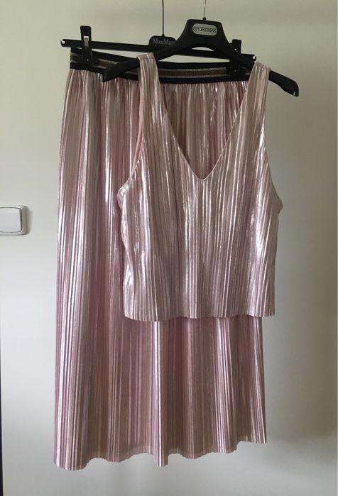 Костюм ZARA  юбка , топ , плиссе  б/у