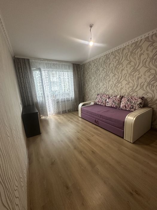 Продаж 1-оі квартири на Критому ринку
