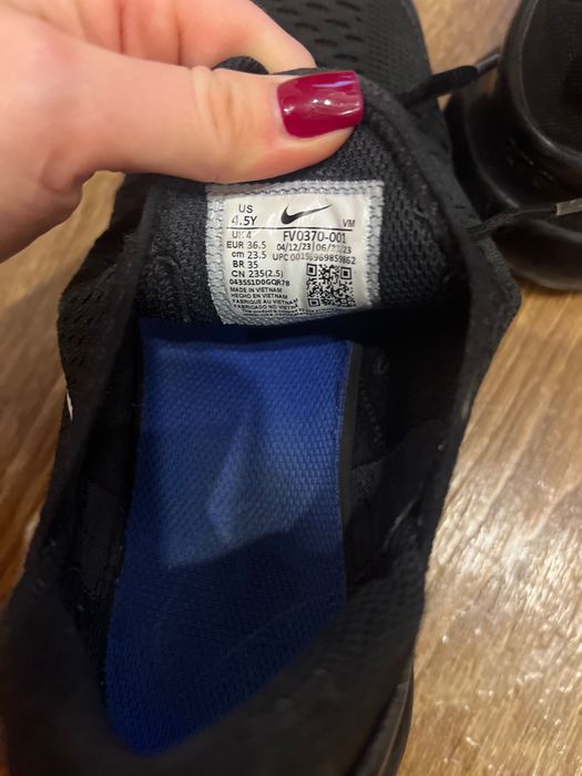 Nike жіночі кросівки