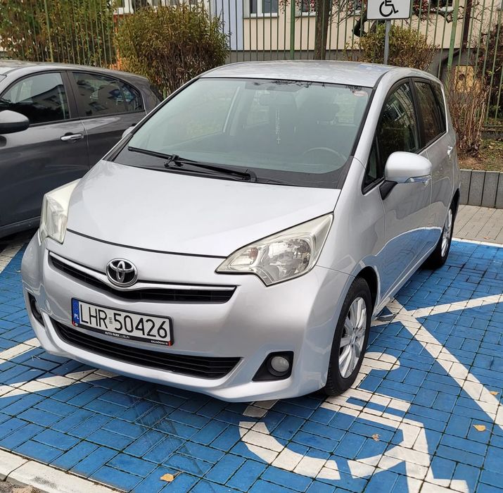 Toyota Verso S Toyota Verso S  1.4 D-4D nowe tarcze i klocki, nowy akumulator