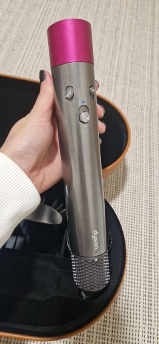 Dyson airwrap original