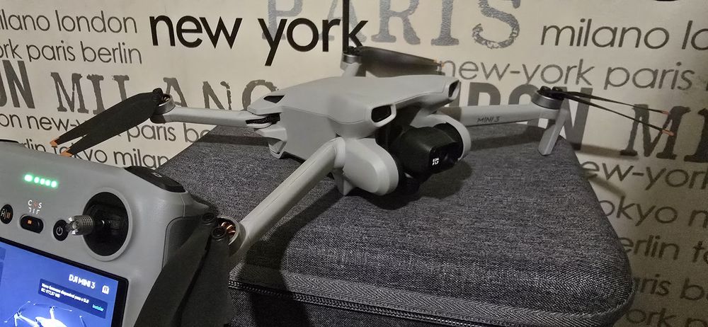 Drone DJI mini 3 + DRC como novo
