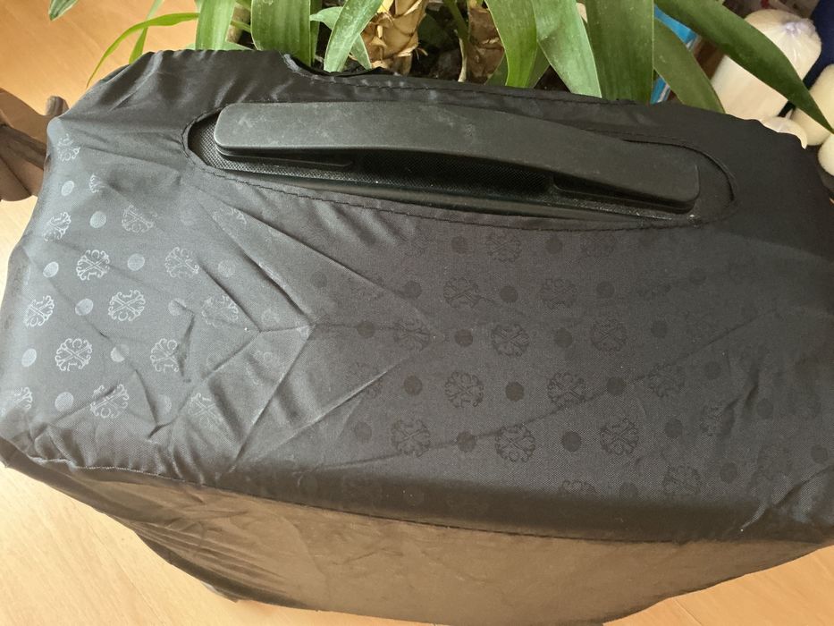 Pokrowiec ochronny do walizki na kółkach Christian Lacroix 55 cm
