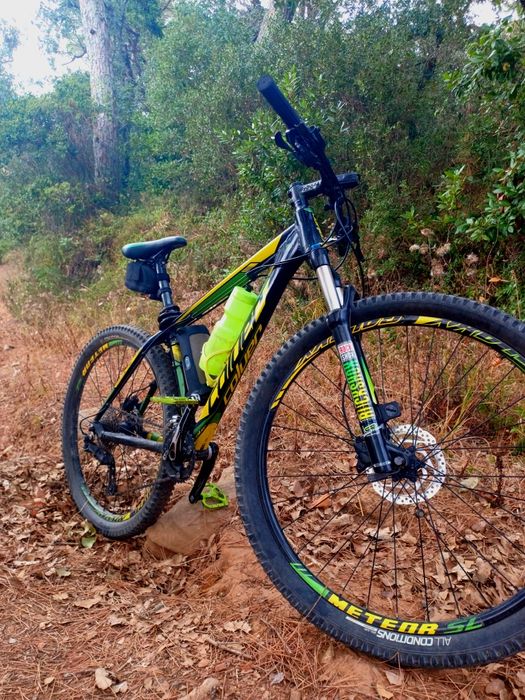 Bicicleta  BTT  27.5"