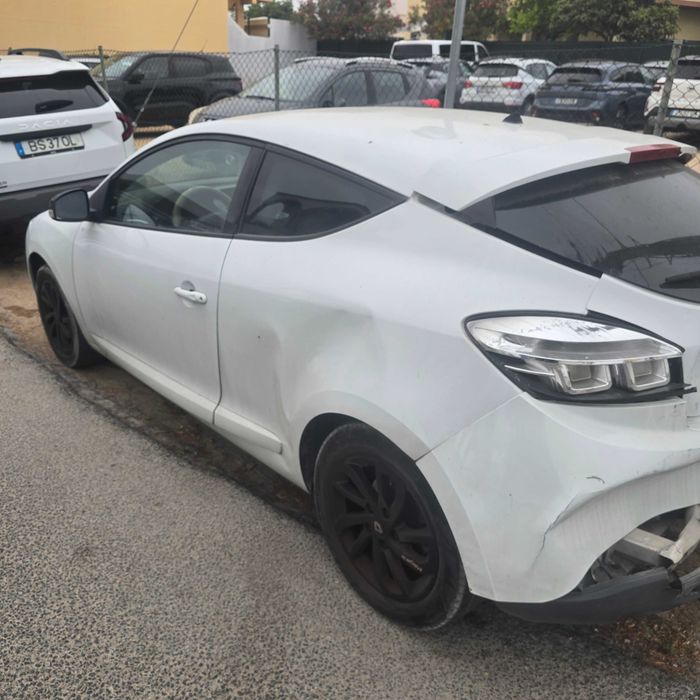 Renault megane coupe comercial