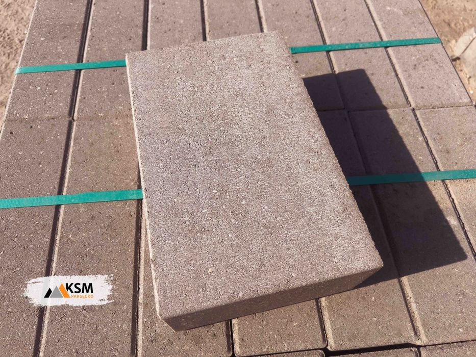 Bloczek betonowy fundamentowy M15, M20, M25. PRODUCENT Transport + HDS