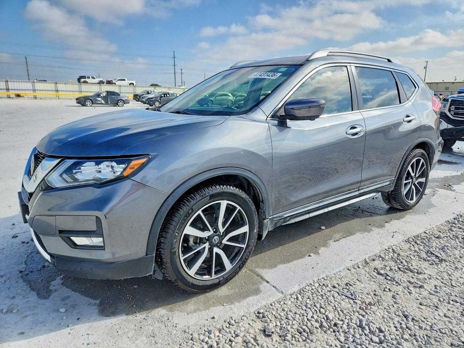 Nisson Rogue SL 2020