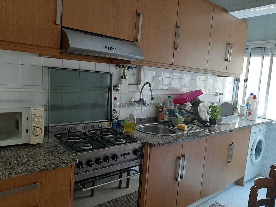 Quarto para alugar em Moscavide