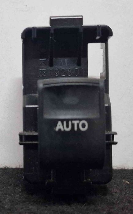 Comando / Botão / Interruptor Multifunções 192801 - TOYOTA AURIS