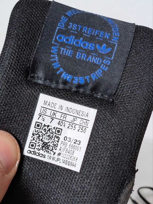 Кросівки Adidas ZX750 IF8408 оригінал 40,5 розмір шкіра ідеальний стан