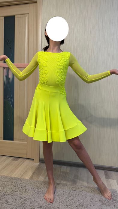 Сукня для бальних танців бейсік