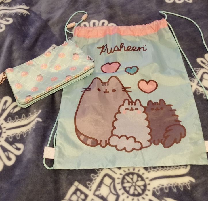 Pusheen worek na buty, piórnik trzykomorowy