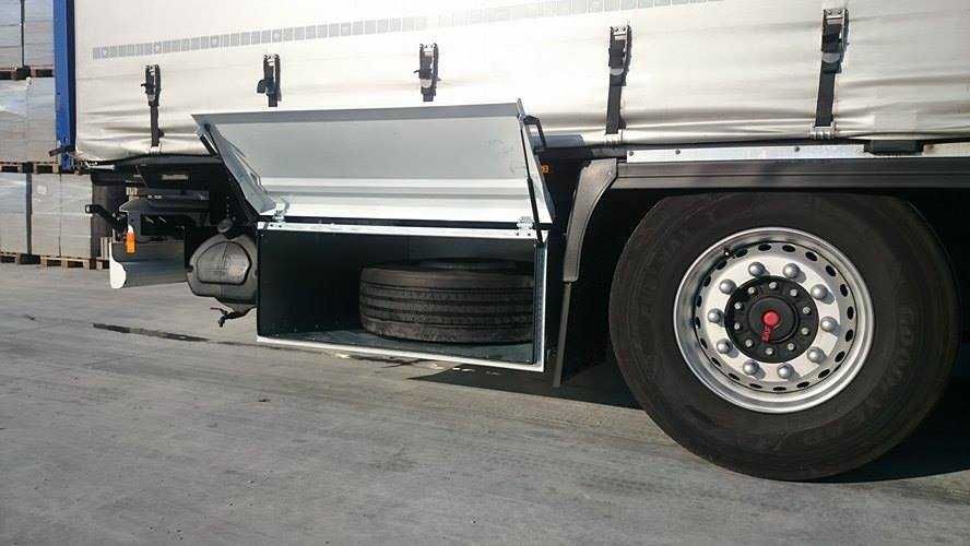 Палетники на Полуприцеп , вещевой ящик на полуприцеп.