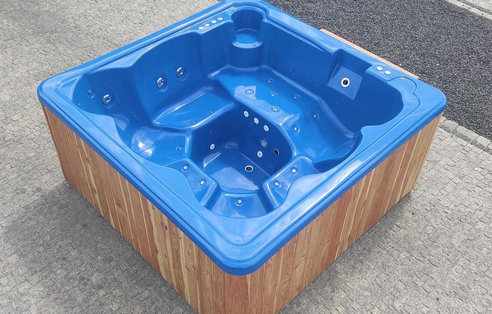Jacuzzi całoroczne 6 os basen balia masaż pokrywa LED sauna transport
