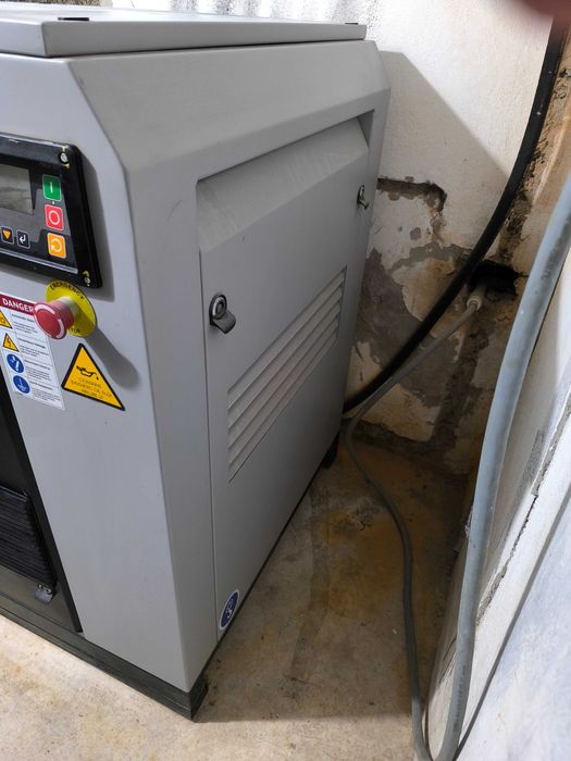 Ar Comprimido - Compressor ELGI 10HP + Secador + Reservatório 270L