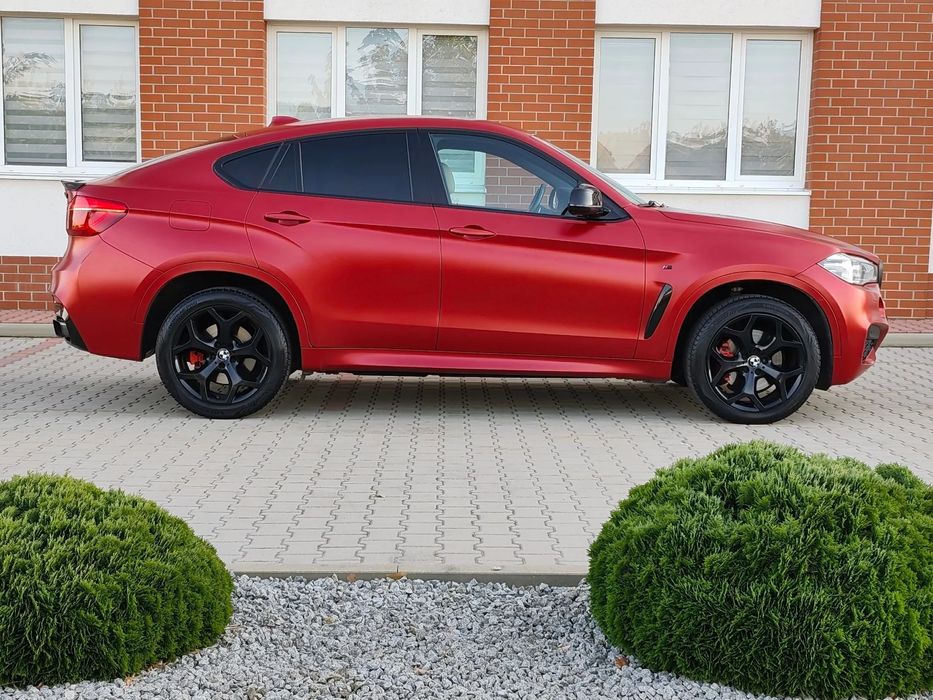 BMW X6