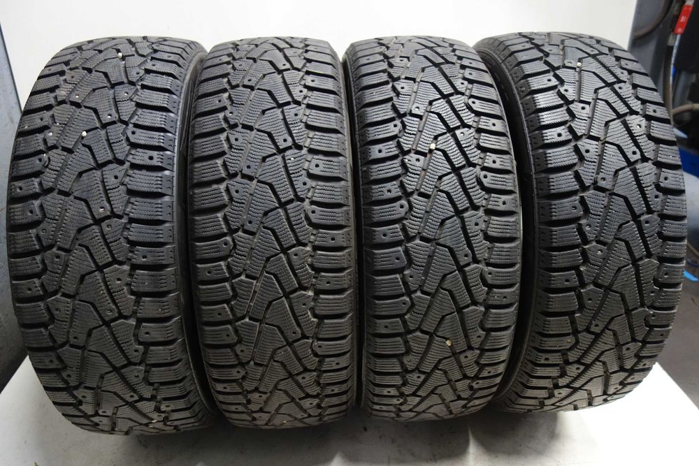 Opony zimowe 215/55/18 - PIRELLI Ice Zero XL
