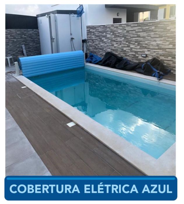 Mseguranca com cobertura na piscina Mergulho Salgado Piscinas