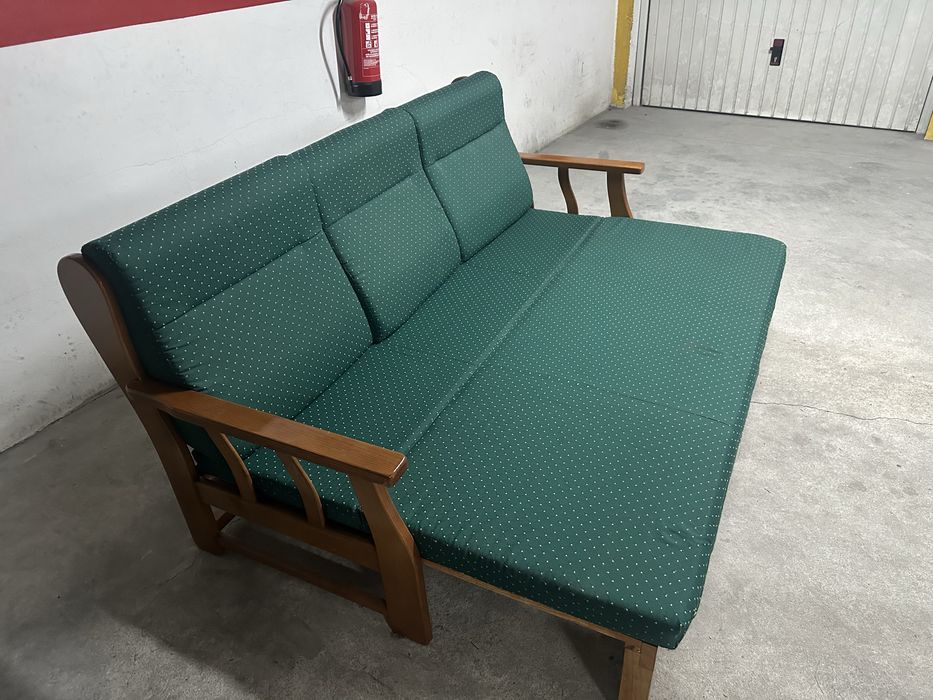 Sofá-cama verde