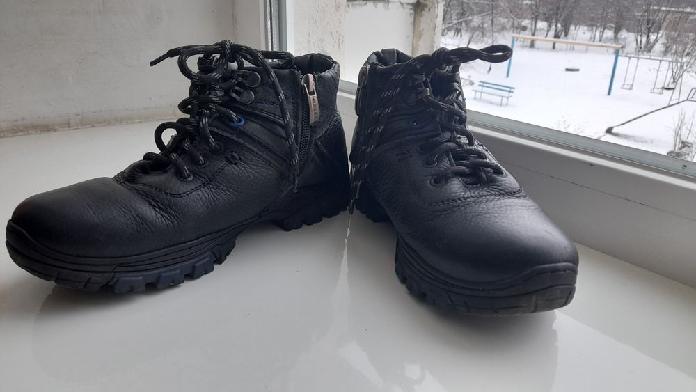 Зимові чобітки ботінки