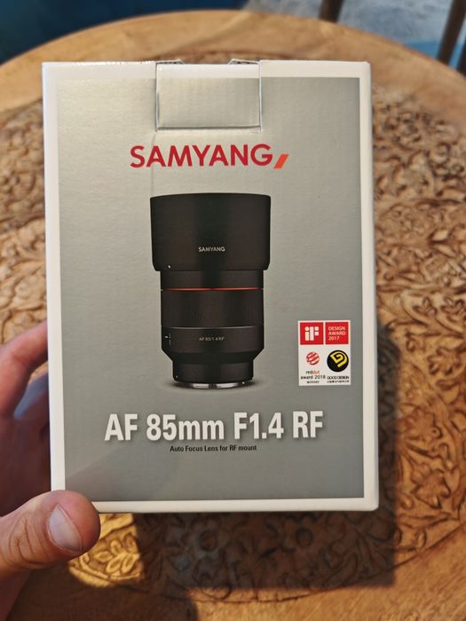 Obiektyw Samyang RF 85 mm 1.4 AF, mocowanie Canon RF