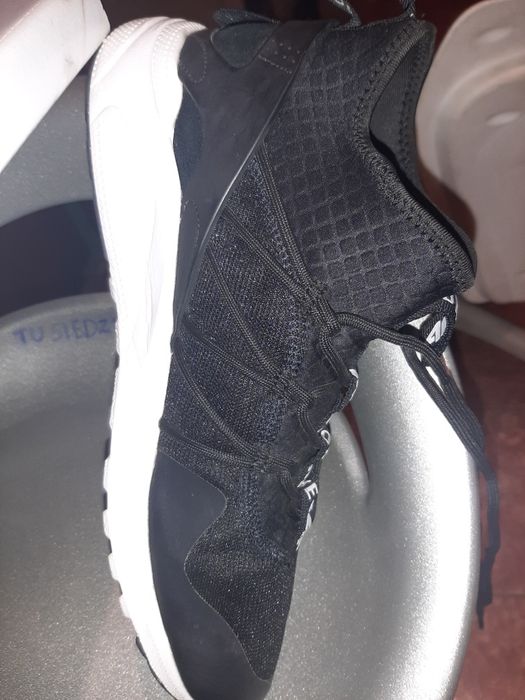 Damskie sneakersy rozmiar 423 4F