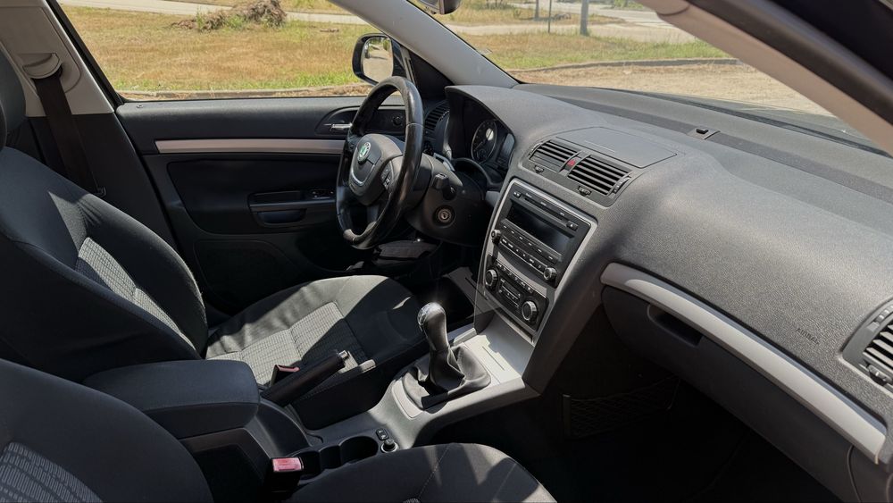 Skoda Octavia Break — fotografia 7