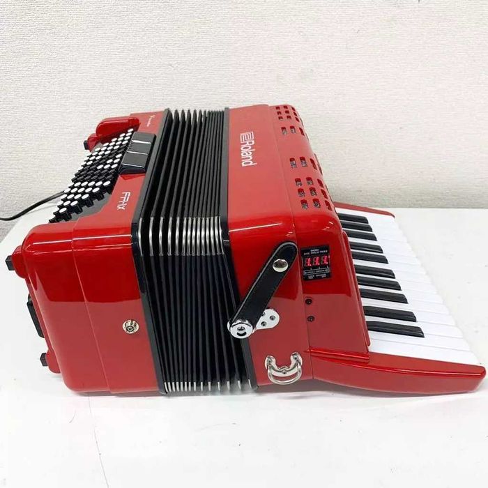 Acordeão Roland FR-1X RD Red V-Accordion 26 Piano Key - novo