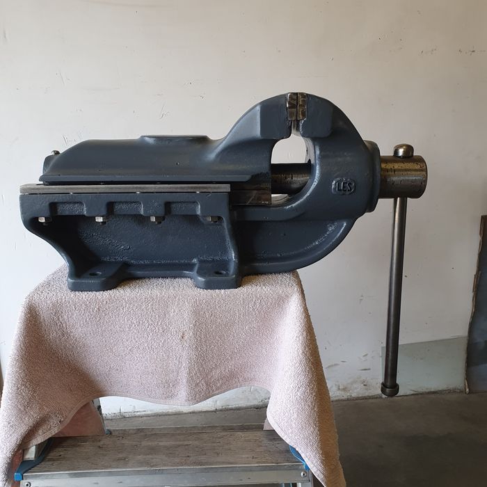 Imadlo  LES 150 solidne Niemieckie