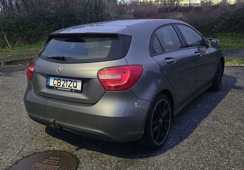 Mercedes A 180 cdi de 2015 com garantia e crédito