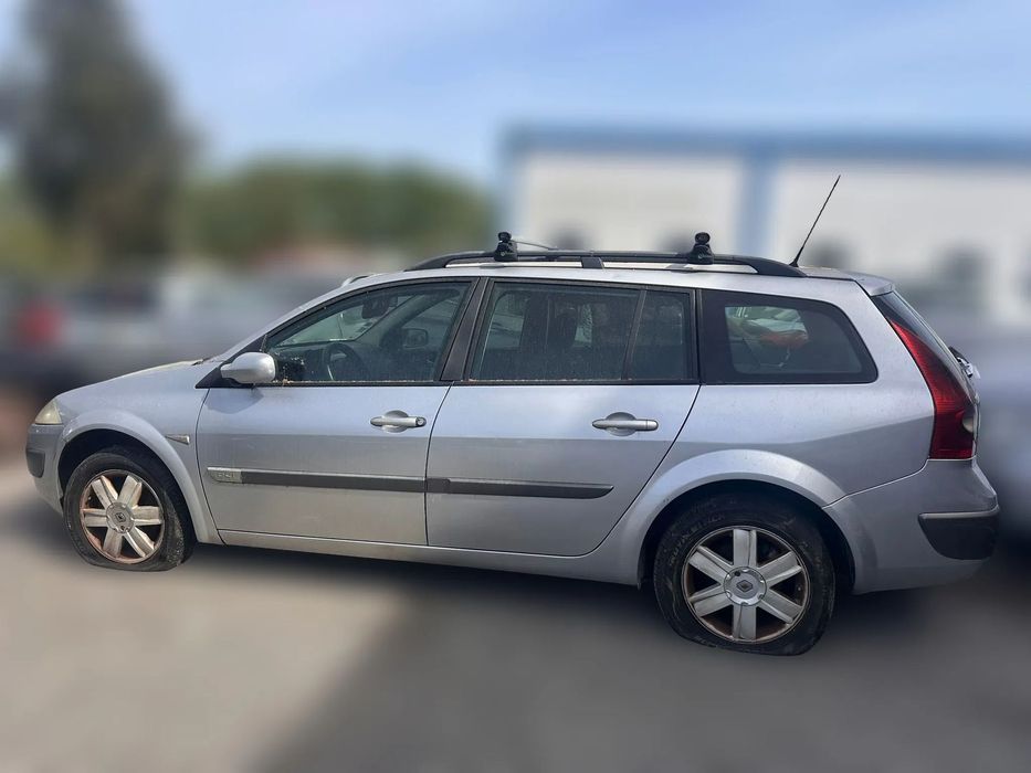 RENAULT Megane II Carrinha (KM) 1.5 dCi Diesel 82 cv  60 kW 2003 -
