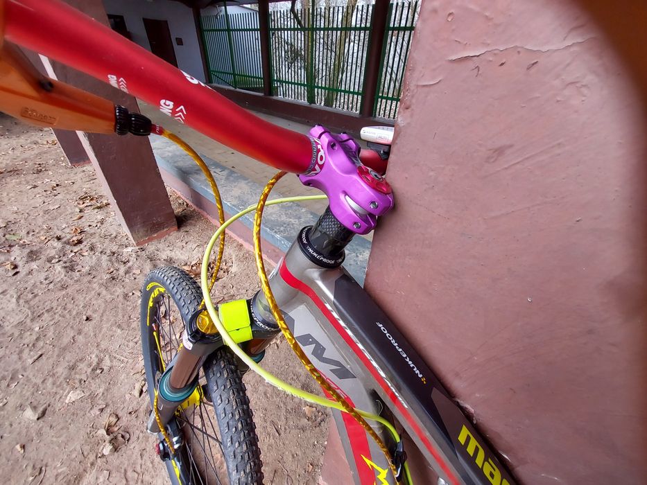 Nukeproof am 275 crossmax  hope pro 4