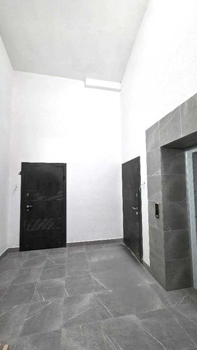Квартира в Чайка Люкс на Сахарова, висота 5 метрів, Газ, Цегла, Новобудова АК