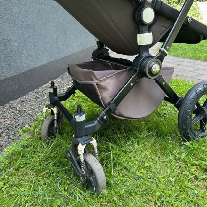 Bugaboo cameleon 3 
2w1 czyli gondola i spacerówka 
czarny stelaż