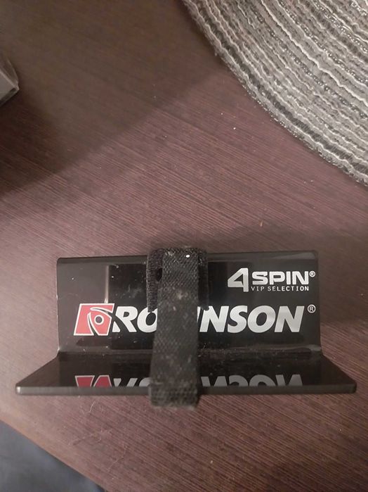 Sprzedam miarę wędkarska Robinson 80 cm