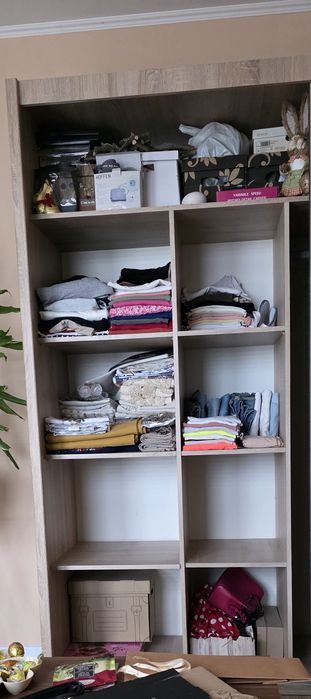 Szafe dużą przesuwną sprzedam