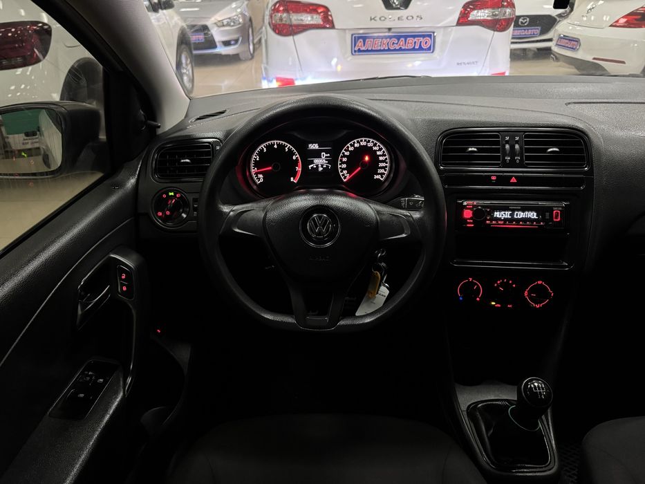 Volkswagen Polo Sedan 1.6 MPI 5МКПП 2017 р.в. (90 к.с)