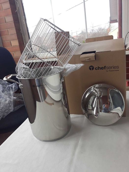 Сотейник 1л с крышкой Tapperware коллек "От шефа" 1 л,  Кастрюля 4,8 л