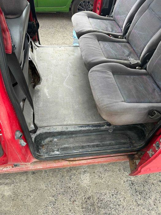 Nissan Vanette LD23 груз-пас