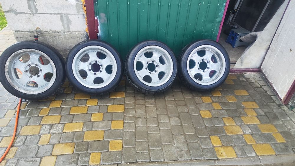 Диски OZ Racing Italia R17 6x139.7 8.5J ET-2 (Made in Italy)