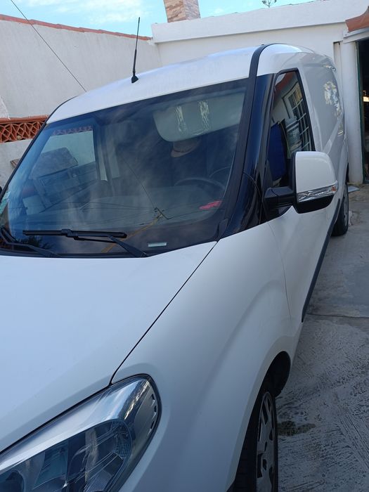 Vendo/trespasso pequeno negócio de distribuição/venda