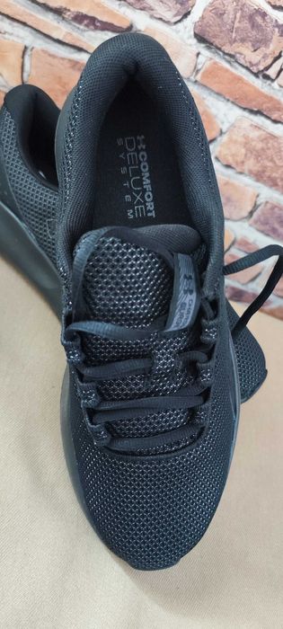 Buty Under Armour Surge 4